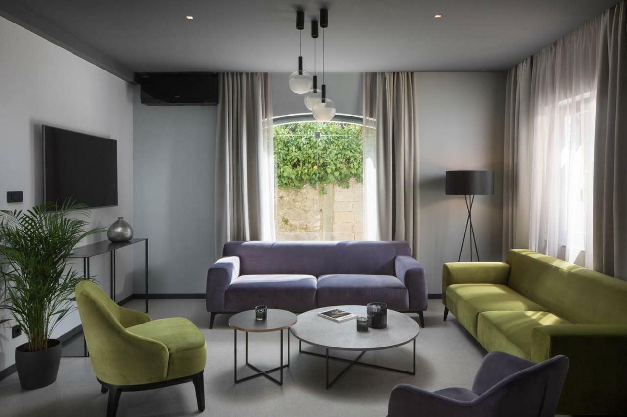 Terra Residence Labin  Luaran gambar