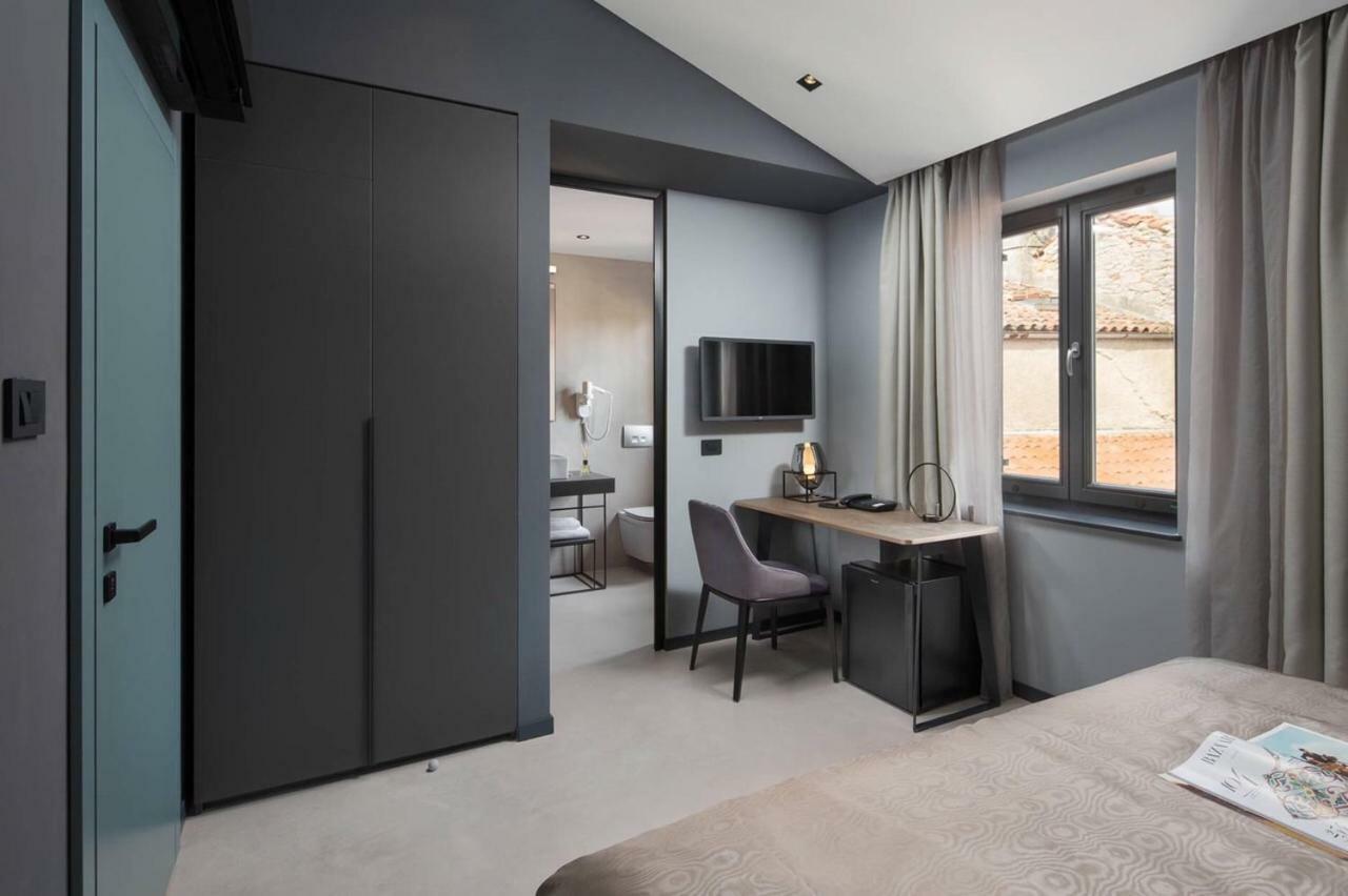 Terra Residence Labin  Luaran gambar